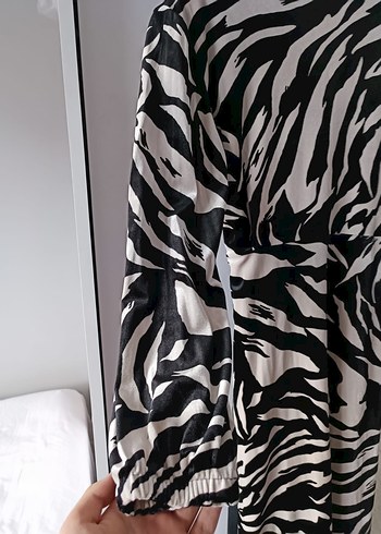xl Beden siyah Renk Zebra Desenli Elbise