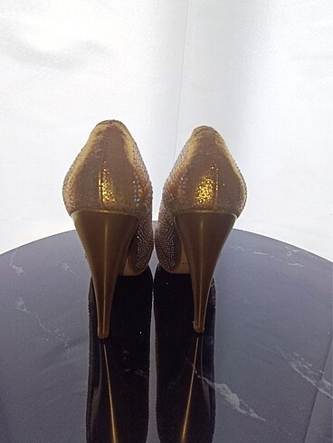 37 Beden Gold topuklu
