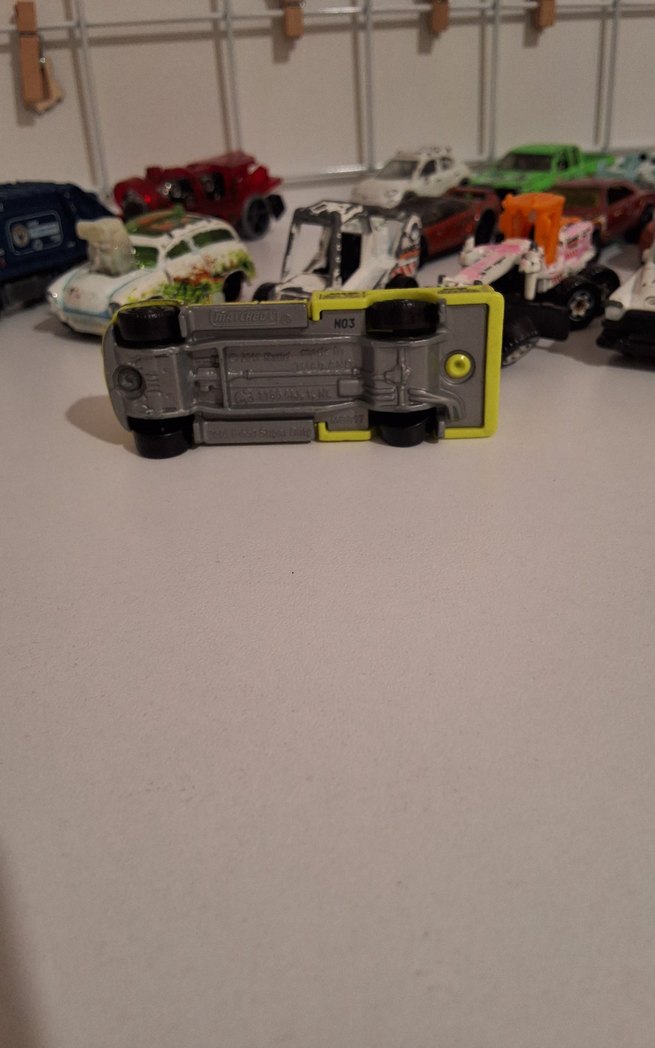 Matchbox Oyuncak Araba - Görsel 3