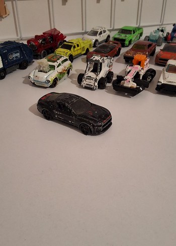 Hot Wheels Siyah Oyuncak Araba - Görsel 2