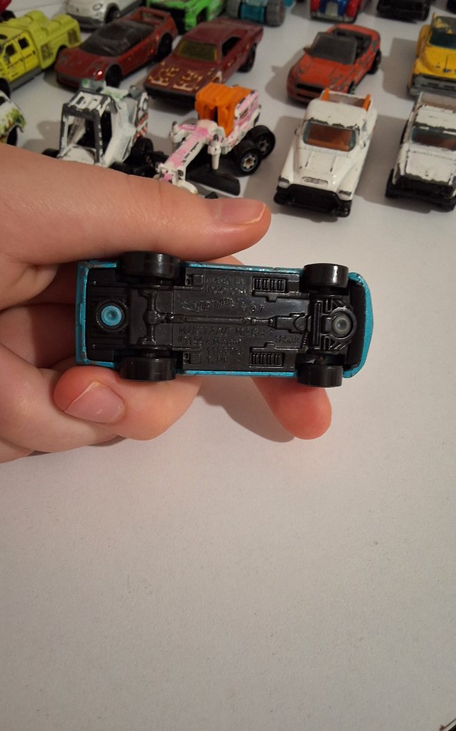 Hot Wheels Mavi Oyuncak Araba - Görsel 3