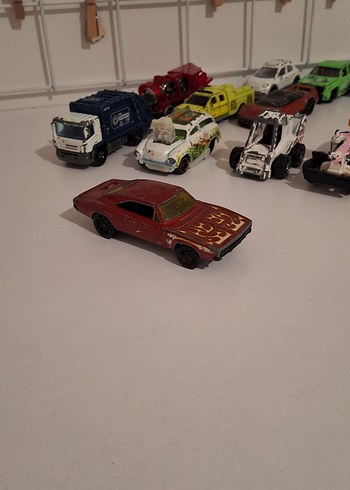 Hot Wheels Kırmızı Oyuncak Araba - Görsel 2