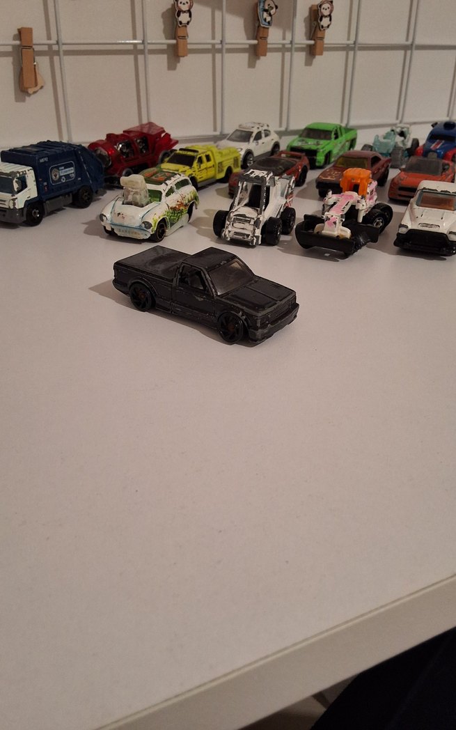 Hot Wheels Siyah Oyuncak Kamyonet - Görsel 2