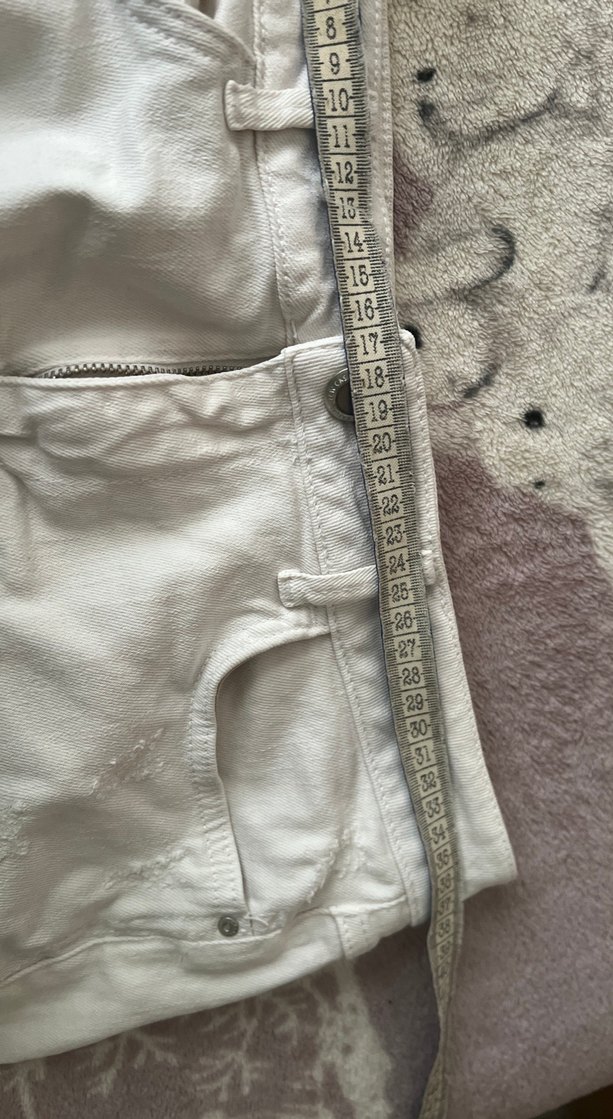 Beyaz Kadın Mini Denim Şort - Görsel 5