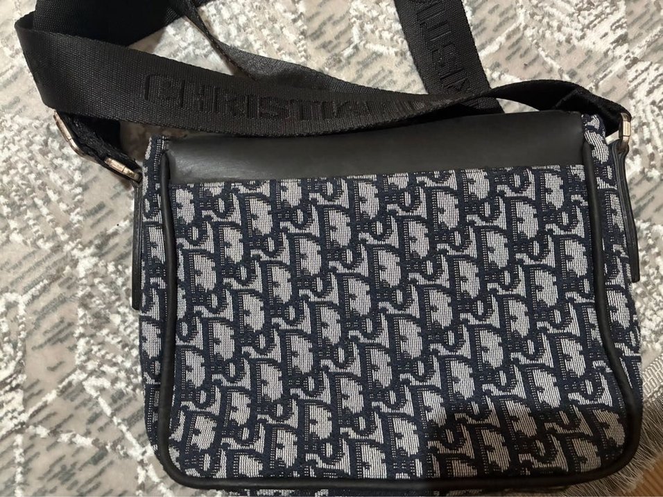 Gri Deri Christian Dior Tokalı Çanta - Görsel 2