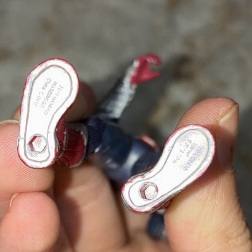 Kırmızı-Koyu Örümcek Adam Aksiyon Figürü - Görsel 5