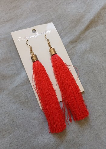 Uzun Kırmızı Püsküllü Bohem Küpe - Görsel 2