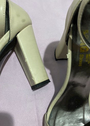 Bej Tokalı kalın Topuklu Kadın Ayakkabı - Görsel 2