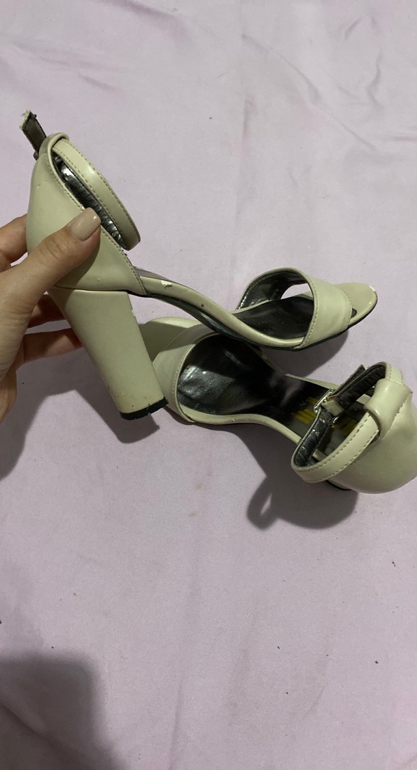 Bej Tokalı kalın Topuklu Kadın Ayakkabı - Görsel 4