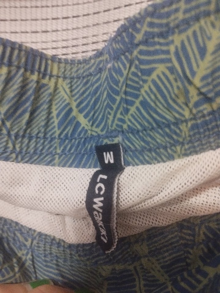 Erkek Mavi Desenli Kemerli Mini Şort - Görsel 3