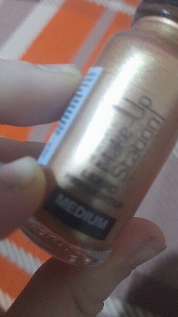  Beden Make up station medyum likit aydinlatici