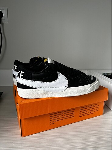 Nike blazer