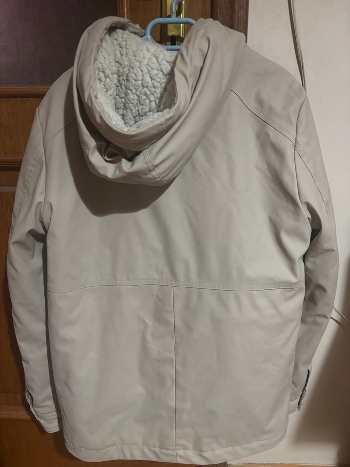 Bej yagmurluk/mont - Görsel 3