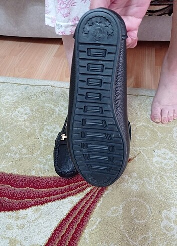 40 Beden 40 numara siyah ayakkabı