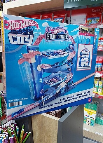 Hot Wheels Maceraya Başlangıç Garajı