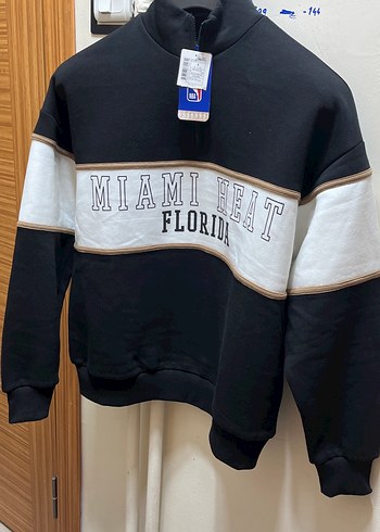 Etiketli Siyah Miami Heat Baskılı Fermuarlı Sweatshirt