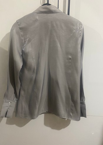 Gri Saten Düğmeli Kadın Gömlek - Görsel 9