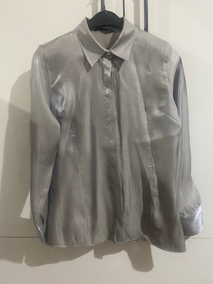 Gri Saten Düğmeli Kadın Gömlek - Görsel 5