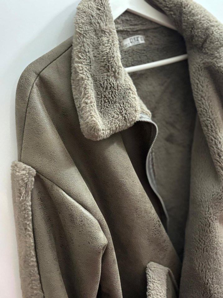 Kürk Detaylı Gri Süet Kadın Ceket - Görsel 2