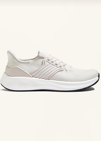 Oysho Bej Kadın Spor Ayakkabı - Görsel 2