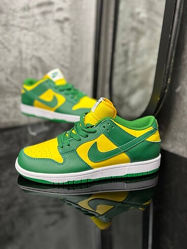 NIKE DUNK LOW BRAZIL