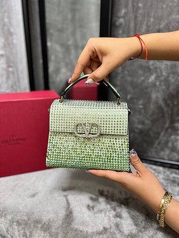 VALENTINO