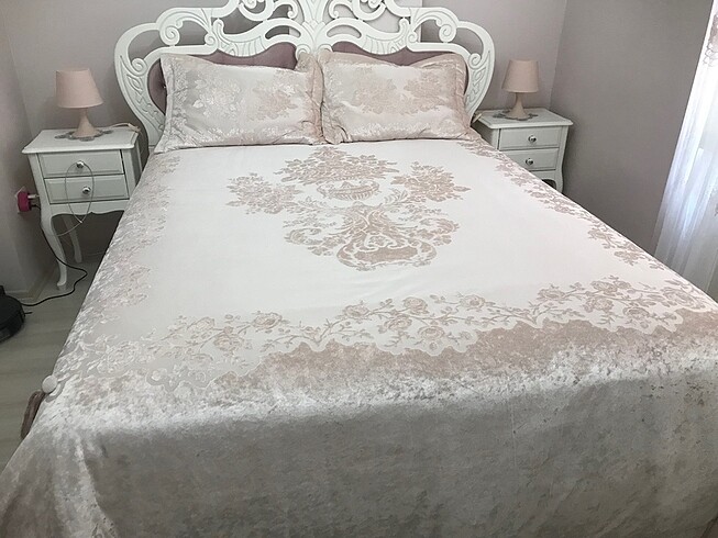 Karaca home yatak örtüsü