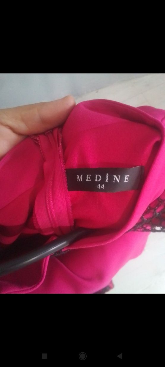 Uzun Kollu Koyu Pembe Gotik Abiye Elbise - Görsel 2