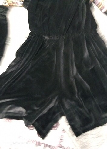 11/12 yaş kadife tulum ve şortlu etek - Görsel 5