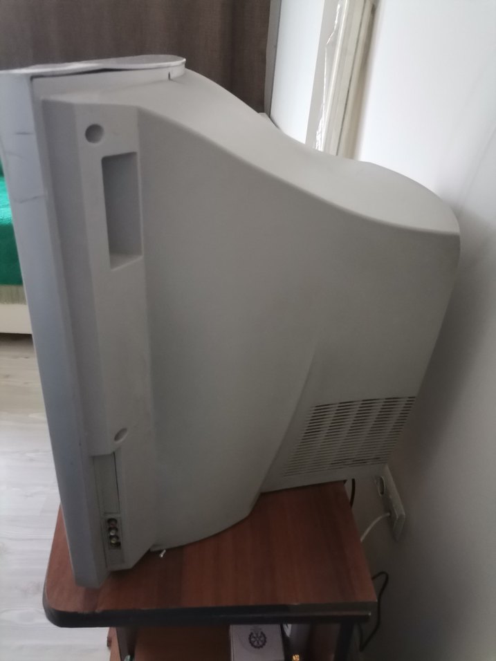 Renkli geniş ekran televizyon - Görsel 5