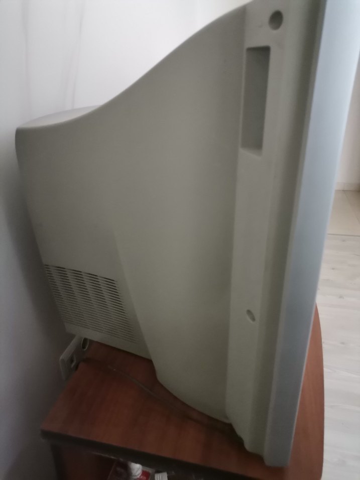 Renkli geniş ekran televizyon - Görsel 3