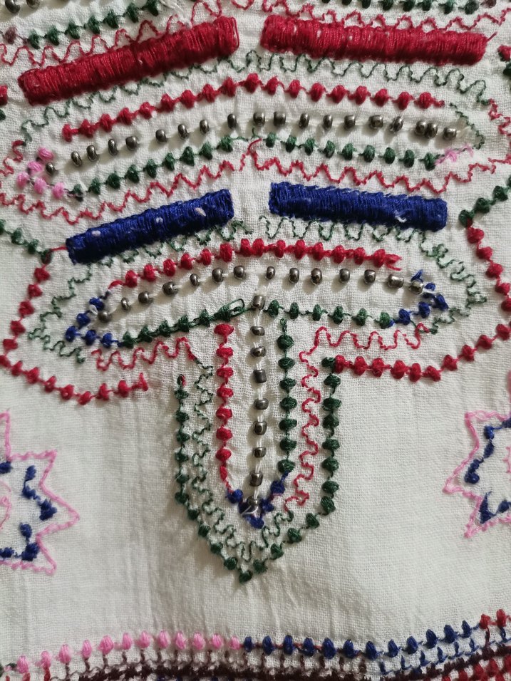 Nakışlı Beyaz Bohem Kadın Bluz - Görsel 2