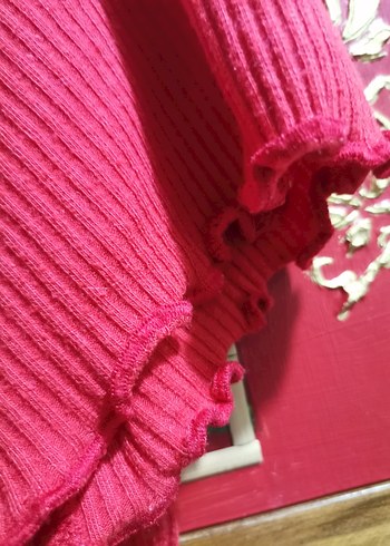 Kırmızı Kısa Kollu Dar Kesim Tişört - Görsel 3