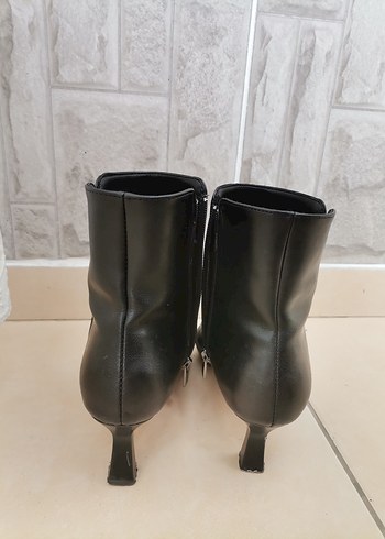 Siyah Deri Stiletto Topuklu Kadın Bot - Görsel 2