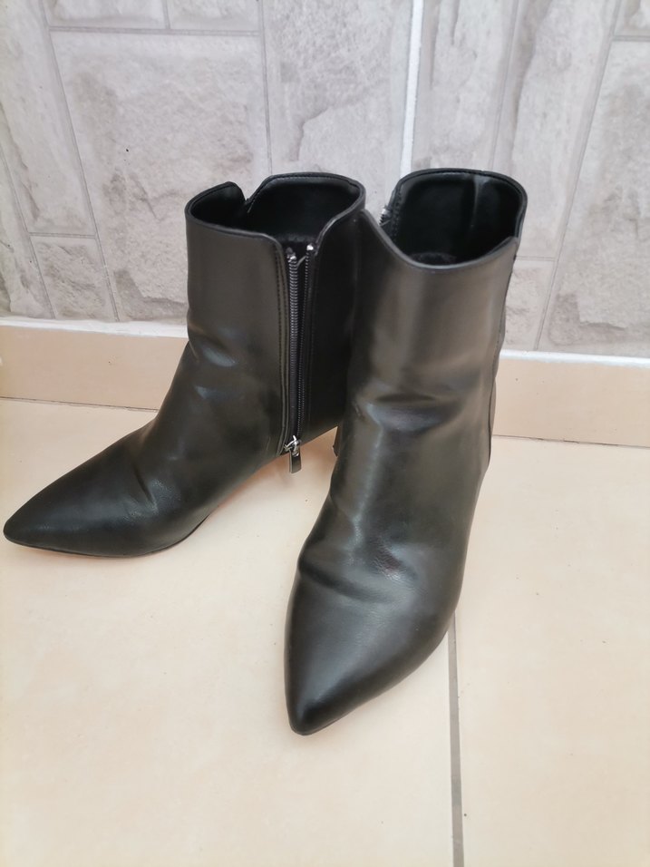 Siyah Deri Stiletto Topuklu Kadın Bot - Görsel 4