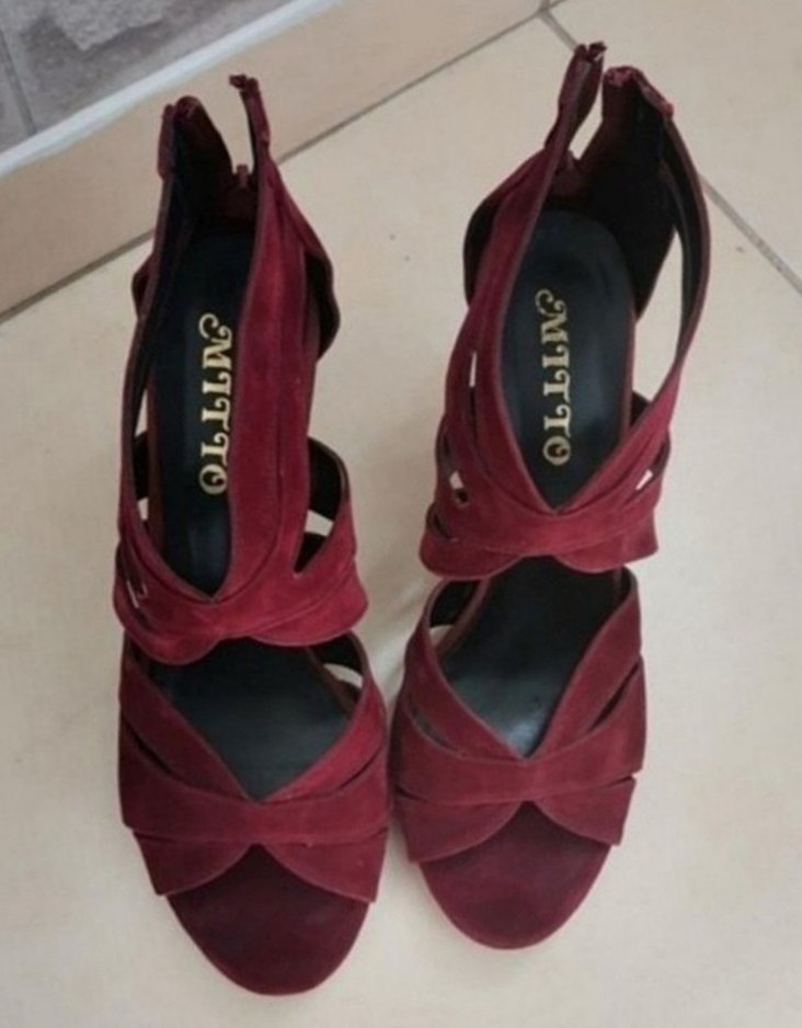 Bordo Süet Tokalı Stiletto Topuklu Kadın Ayakkabı - Görsel 2