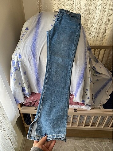 Zara Straight Jean
