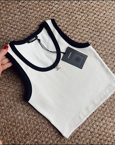 Chanel Crop