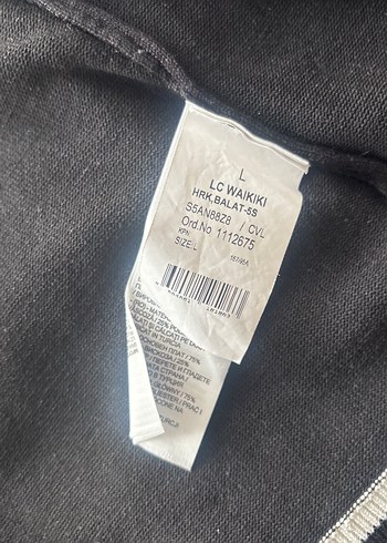 LC Waikiki Düğmeli Siyah V Yaka Kadın Hırka