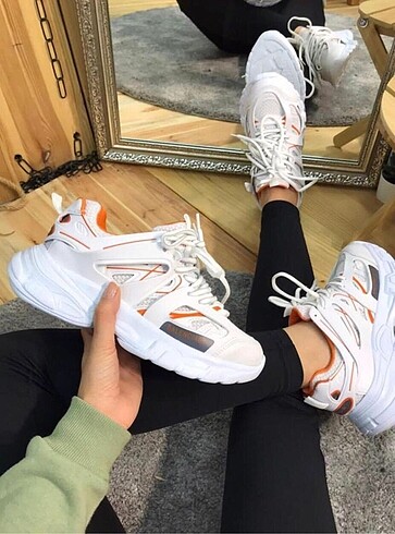 Balenciaga Track