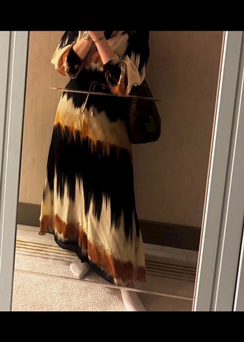 Zara Elbise