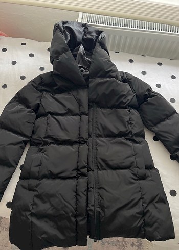 Zara Siyah Kadın Midi Boy Şişme Mont