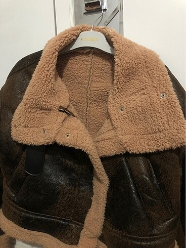 Zara model biker mont