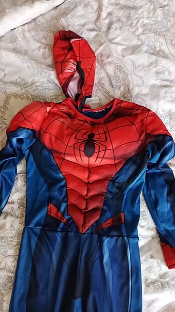 Spiderman kostümü 