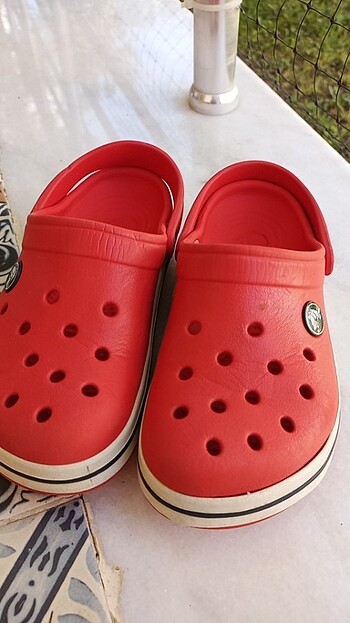 Crocs CoCuk terliği kirmizi