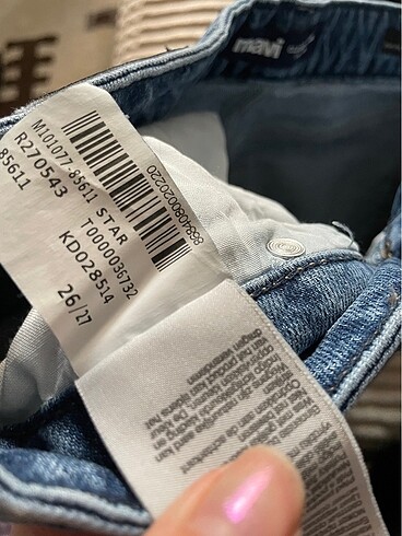 27 Beden Mavi jeans
