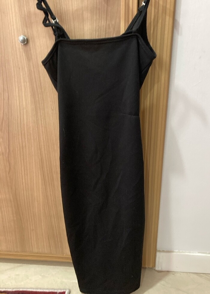 Büzgülü elbise - Görsel 3