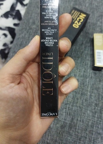Lancôme İdôle Suya Dayanıklı Eyeliner