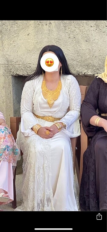 Diğer Yöresel kıyafet (kiras fistan)