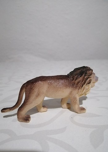 Beden Renk Bej Renkli ormanların kıralı erkek Aslan Figürü